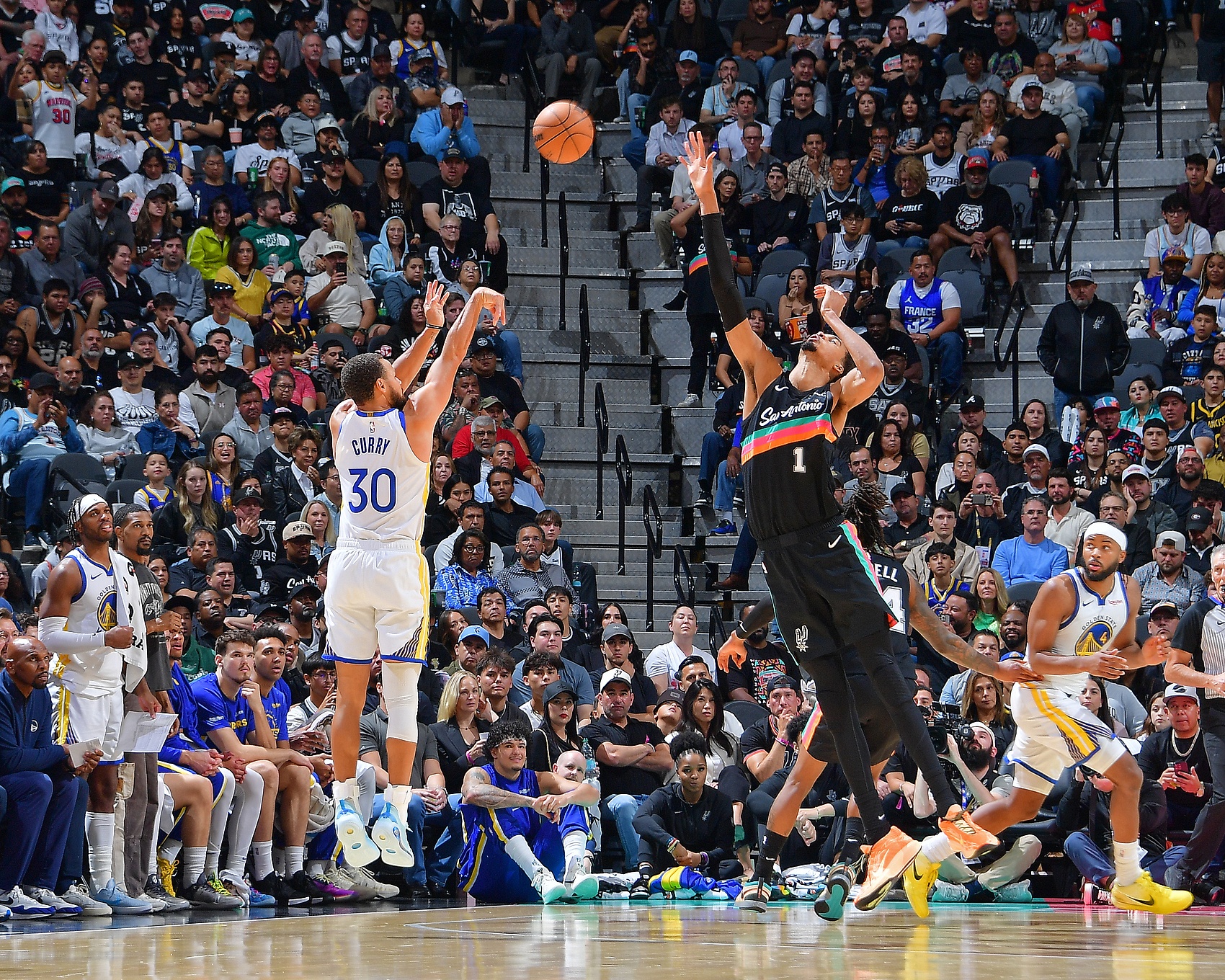 星空体育-雷吉·米勒：看文班打球是必须要有的体验 就和看乔丹&amp;库里一样